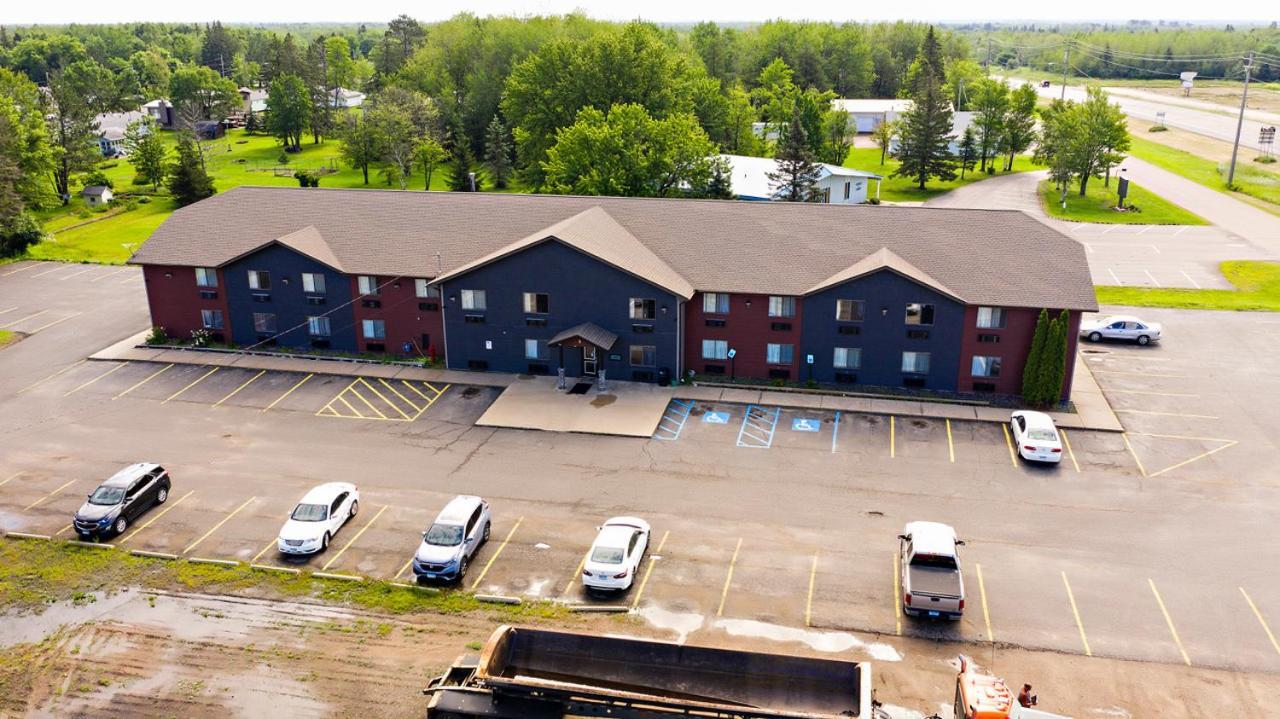 Hibbing Inn And Suites Eksteriør billede